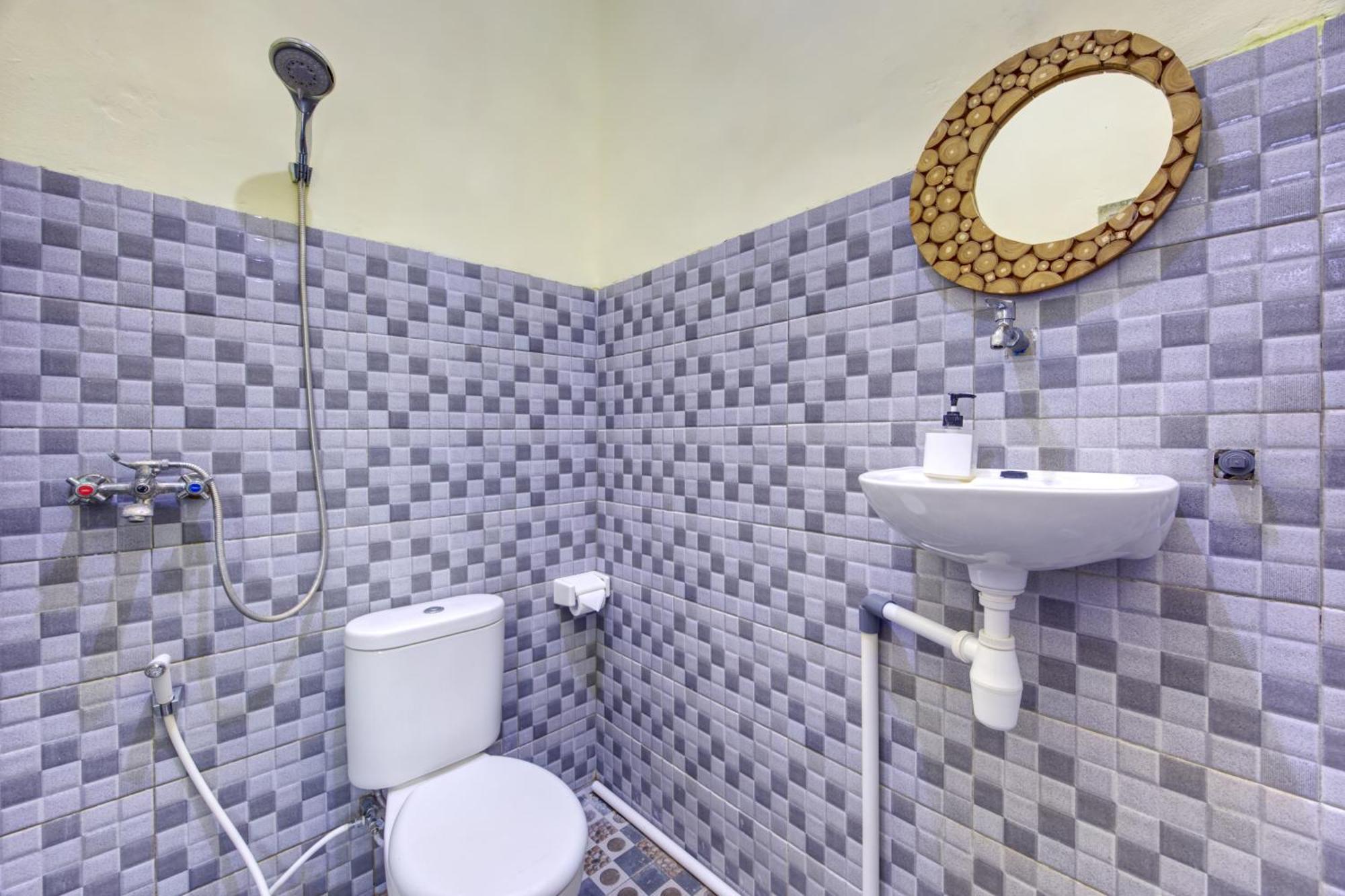 Sakti Misa Guest House חדר תמונה